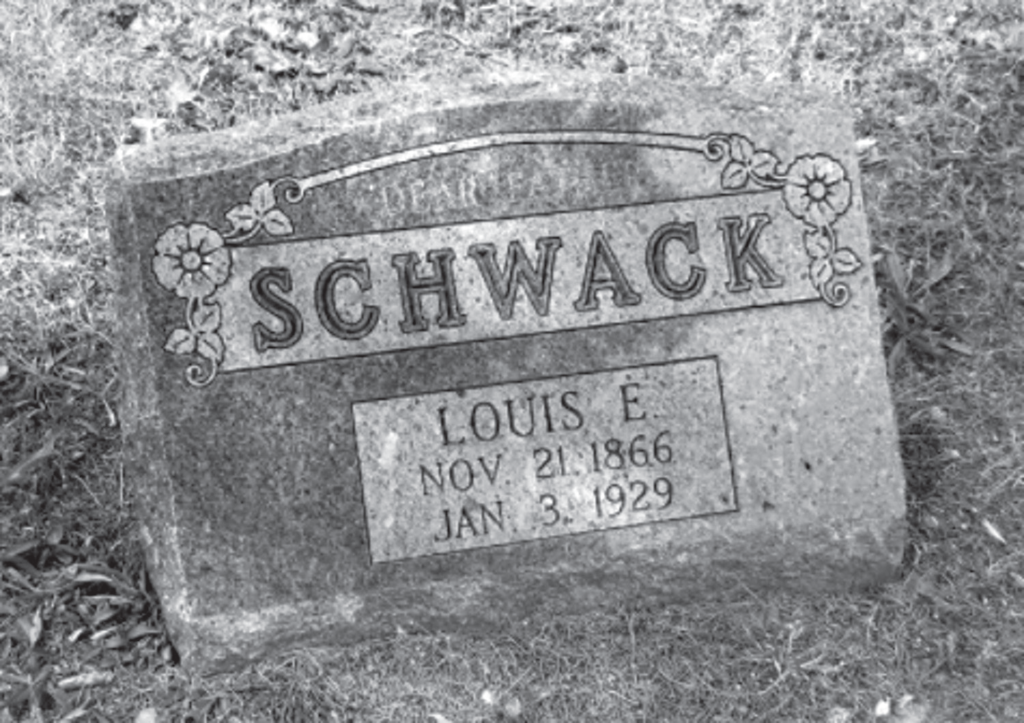 An image of the grave of Louis E. Schwack.